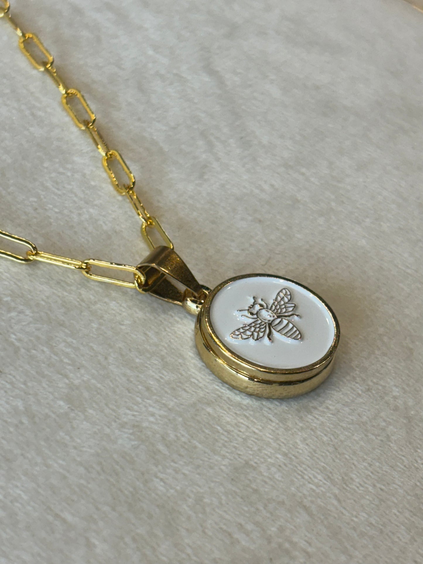 Golf Ball Marker- Bee