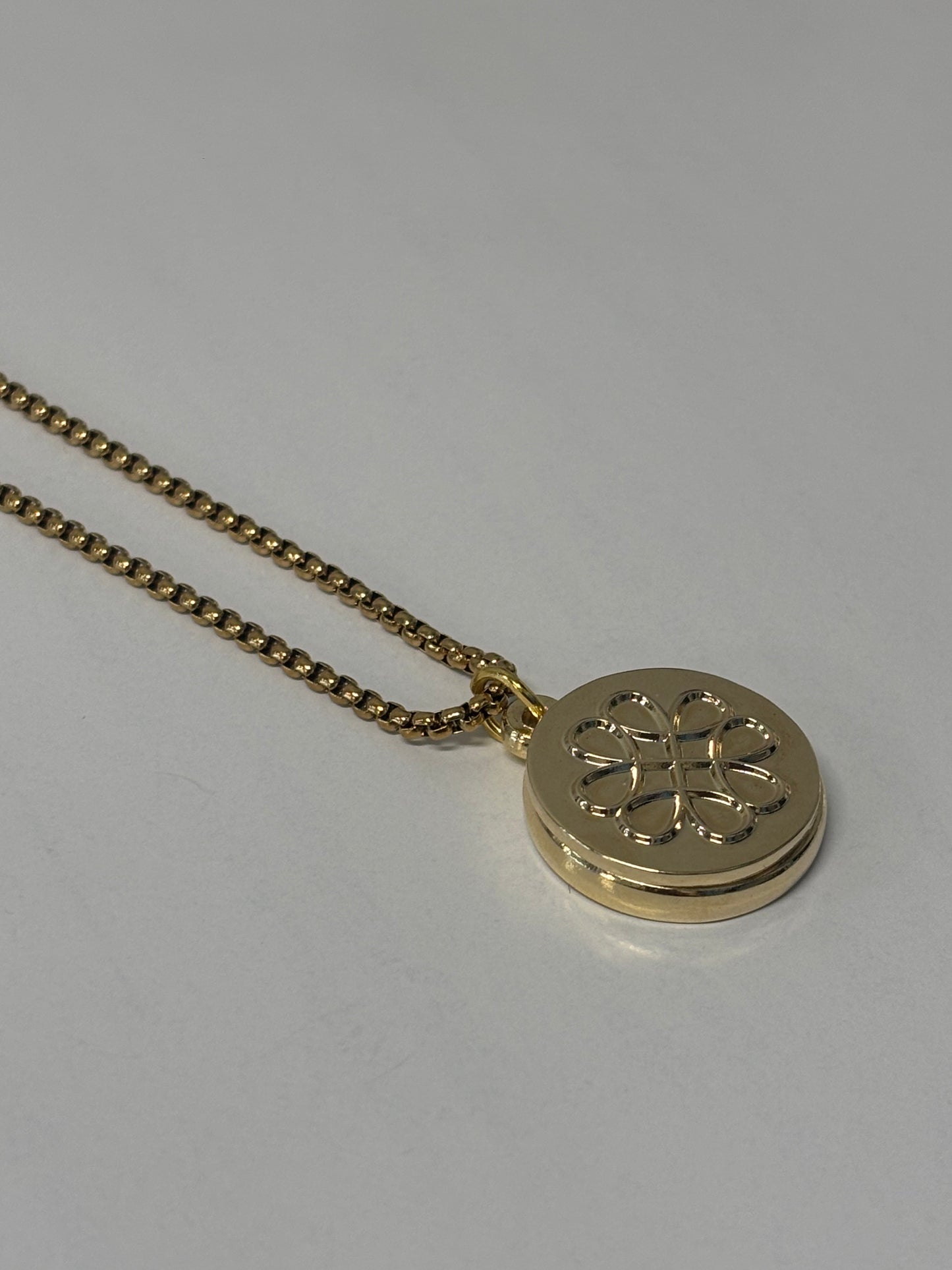 Gold Floral Golf Ball-Mark Necklace